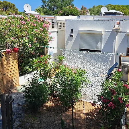 Vaccagia - 2 - A 2 Pas De La