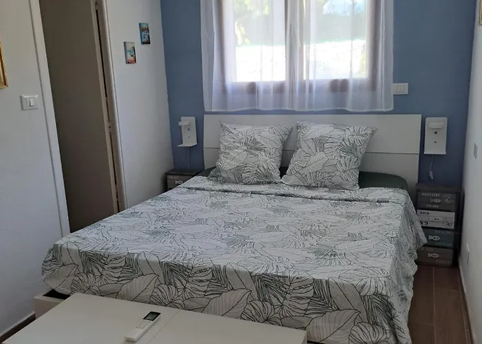 Holiday home Vaccagia - 2 - A 2 Pas De La *